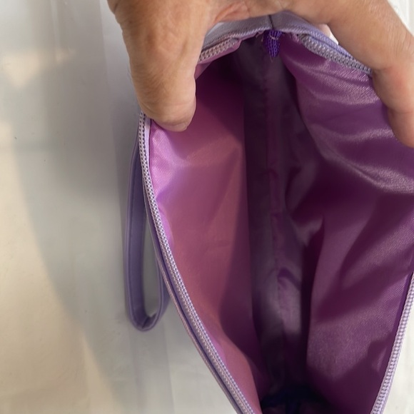 Women’s violet colored clutch bag with removable strap - Picture 3 of 3